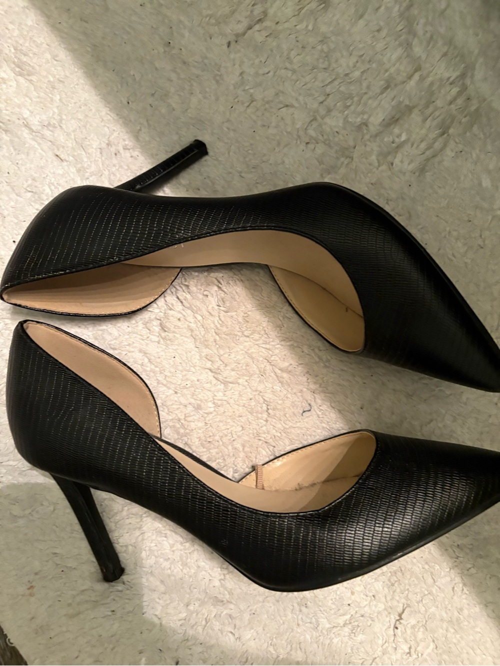 Nine West Black Pointed-Toe Textured Stiletto (2 inch heel) pumps
